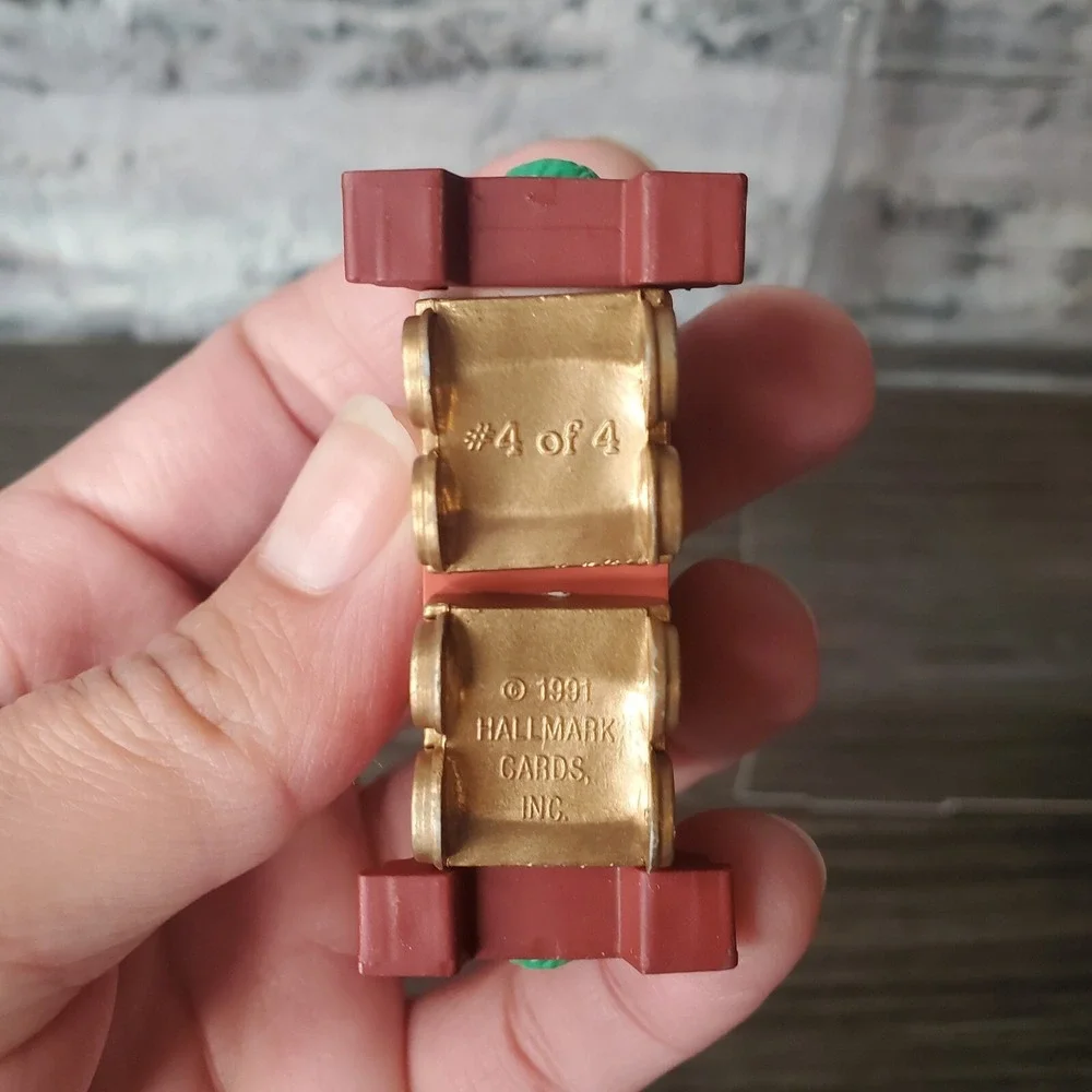 Hallmark excellent pre